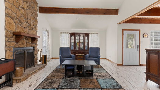 Point Blank 2-story, 3-bed 61 S Hilltop Street-idx