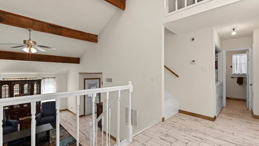 Point Blank 2-story, 3-bed 61 S Hilltop Street-idx
