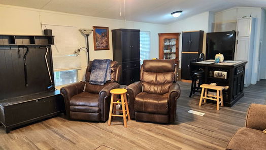 Point Blank 1-story, 3-bed 21 Canary Street HV120-idx