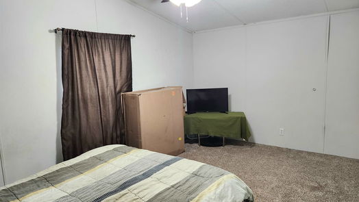 Point Blank 1-story, 3-bed 21 Canary Street HV120-idx