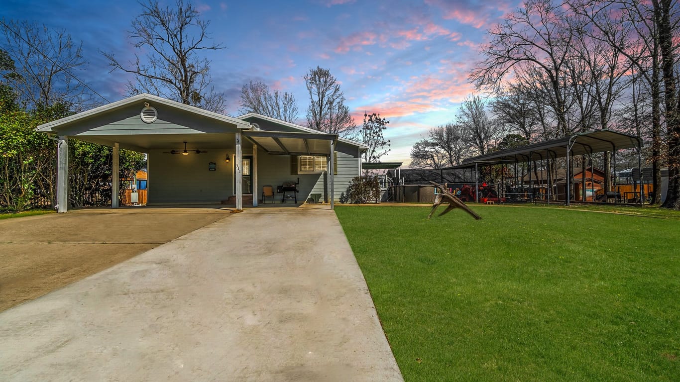 Point Blank 1-story, 2-bed 311 Casablanca Drive-idx