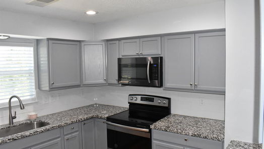Point Blank 2-story, 3-bed 15 Walnut Lane-idx