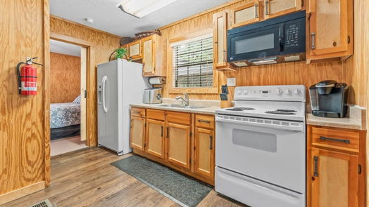 Point Blank 2-story, 2-bed 180 Monte Carlo Road-idx