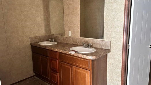Point Blank 1-story, 3-bed 239 St Lucia Lane-idx