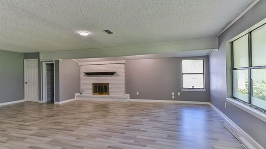 Point Blank null-story, 3-bed 20 W Oakridge Drive-idx