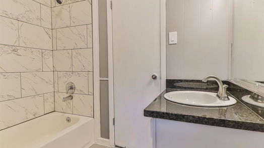Point Blank null-story, 3-bed 20 W Oakridge Drive-idx