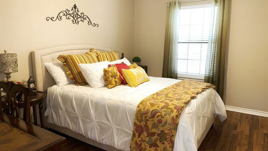 Point Blank null-story, 2-bed 191 St Thomas Drive-idx