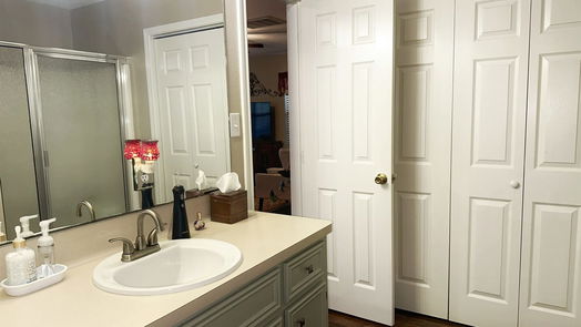 Point Blank null-story, 2-bed 191 St Thomas Drive-idx