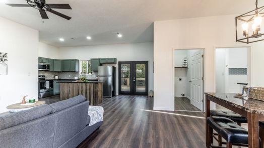 Point Blank 1-story, 3-bed 10 Lagoon Drive-idx