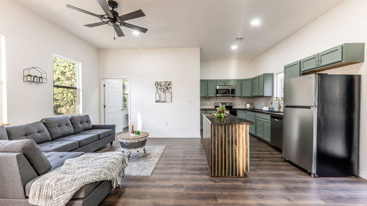 Point Blank 1-story, 3-bed 10 Lagoon Drive-idx
