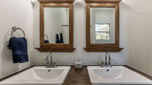 Point Blank 1-story, 3-bed 10 Lagoon Drive-idx
