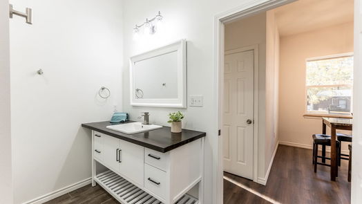 Point Blank 1-story, 3-bed 10 Lagoon Drive-idx