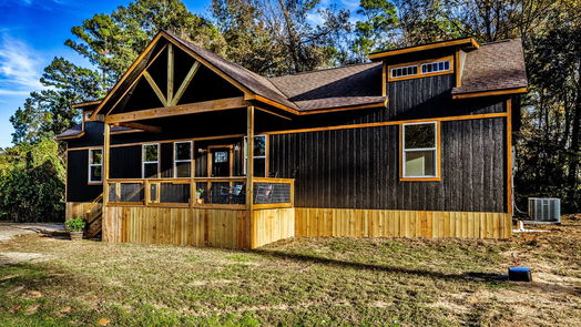 Point Blank 1-story, 3-bed 10 Lagoon Drive-idx
