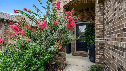 Houston 1-story, 3-bed 6213 Arcadia Sound Lane-idx