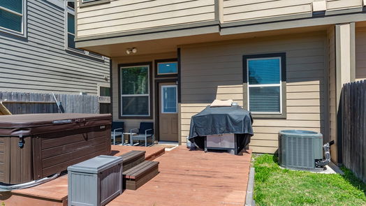 Porter 2-story, 3-bed 22312 Misty Woods Lane-idx