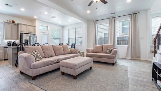 Porter 2-story, 3-bed 22312 Misty Woods Lane-idx