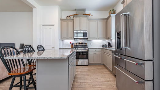 Porter 2-story, 3-bed 22312 Misty Woods Lane-idx