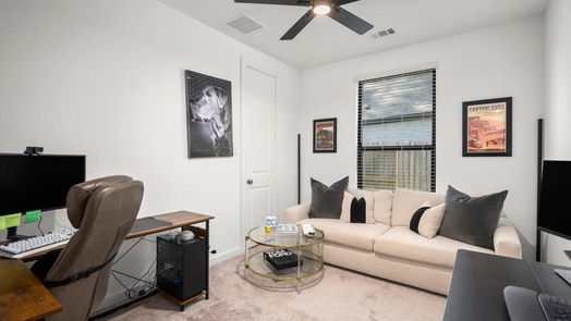 Porter 1-story, 4-bed 7404 Mount Greylock Loop-idx