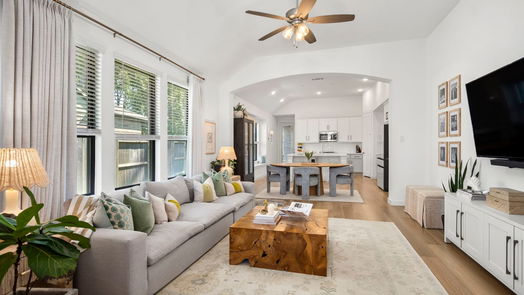 Porter 1-story, 4-bed 7404 Mount Greylock Loop-idx