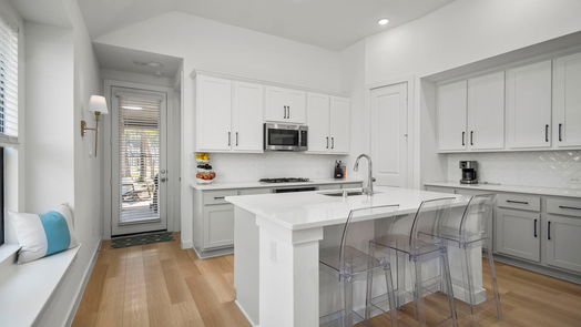 Porter 1-story, 4-bed 7404 Mount Greylock Loop-idx