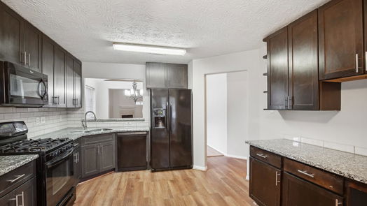 Porter 1-story, 3-bed 21542 Maddux Drive-idx