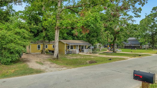 Porter 1-story, 3-bed 24914 Needham Road-idx