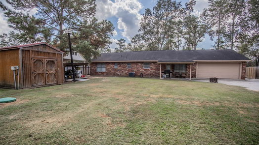 Porter null-story, 3-bed 15951 Pinewood Drive-idx