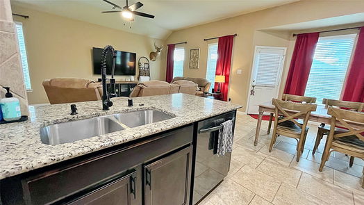 Porter null-story, 3-bed 21619 Champagne Drive W-idx