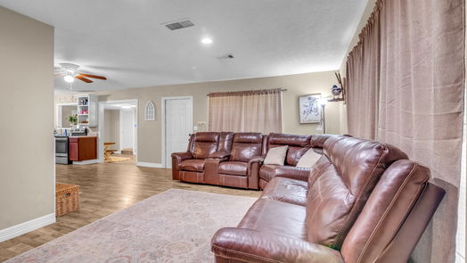 Shepherd 1-story, 3-bed 880 Beverly Drive-idx