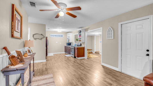 Shepherd 1-story, 3-bed 880 Beverly Drive-idx