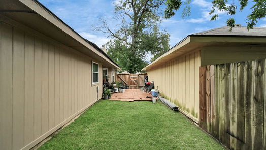 Houston 1-story, 3-bed 23507 Tree House Lane-idx