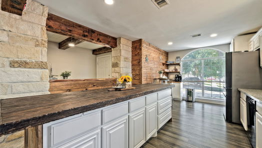 Spring 1-story, 3-bed 4802 S Fairfax Village Circle-idx