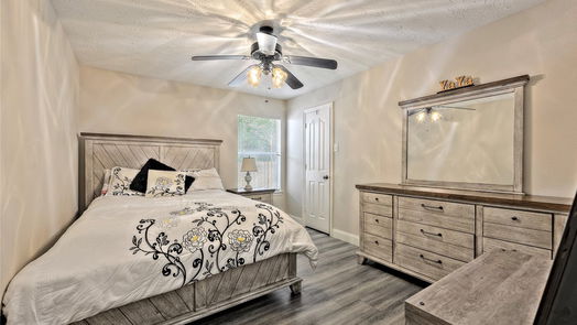 Spring 1-story, 3-bed 4802 S Fairfax Village Circle-idx