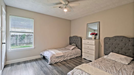 Spring 1-story, 3-bed 4802 S Fairfax Village Circle-idx
