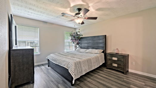 Spring 1-story, 3-bed 4802 S Fairfax Village Circle-idx