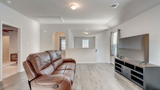 Spring 2-story, 4-bed 4811 Blue Jacaranda Way-idx