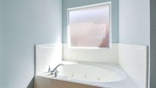 Spring 1-story, 3-bed 25142 Pepper Ridge Lane-idx