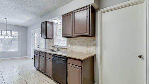 Spring null-story, 3-bed 4931 Algernon Drive-idx