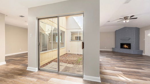 Spring null-story, 4-bed 5618 Bridgegate Drive-idx