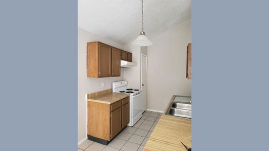 Spring 1-story, 2-bed 22201 Diane Drive-idx