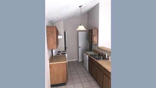 Spring 1-story, 2-bed 22201 Diane Drive-idx