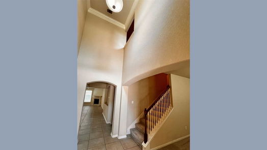 Spring 2-story, 5-bed 24718 Broad Branch Court-idx