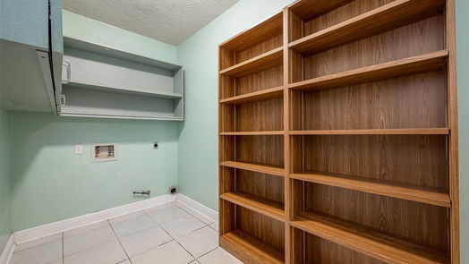 Spring 2-story, 4-bed 24015 Spring Oak Drive-idx