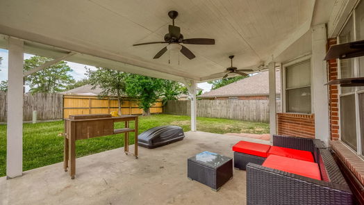 Spring 2-story, 4-bed 24015 Spring Oak Drive-idx