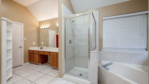 Spring 2-story, 4-bed 24015 Spring Oak Drive-idx