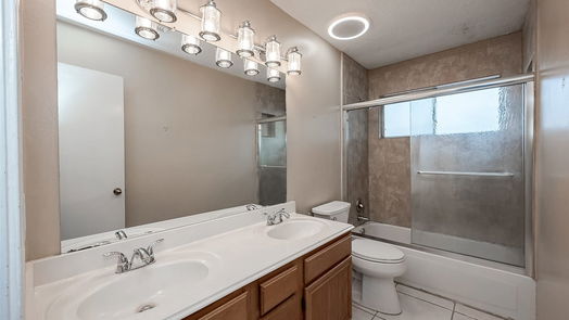 Spring 2-story, 4-bed 24015 Spring Oak Drive-idx