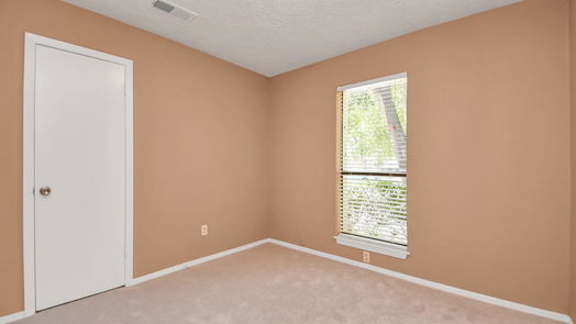 Spring null-story, 3-bed 24030 Farm Hill Rd Road-idx