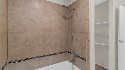 Spring null-story, 2-bed 22219 Moss Falls Lane-idx