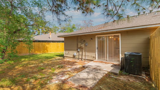 Spring null-story, 2-bed 22219 Moss Falls Lane-idx