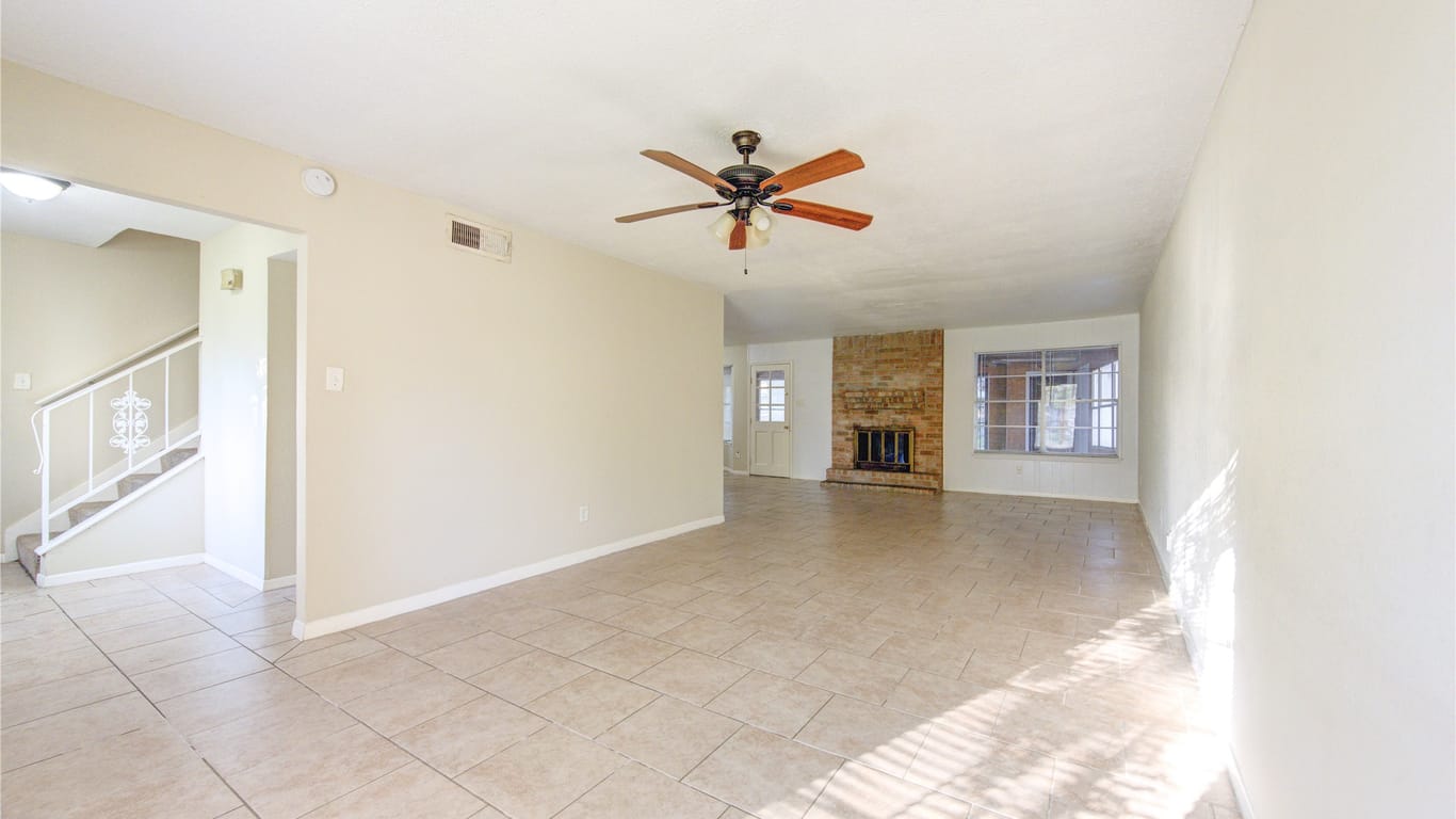 Spring 2-story, 4-bed 23007 Briarcreek Boulevard-idx